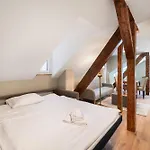 Apartment Betweenthelakes Penthouse