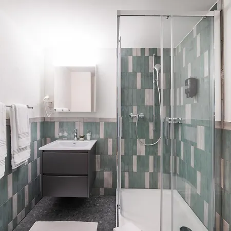 Betweenthelakes Penthouse * אינטרלאקן
