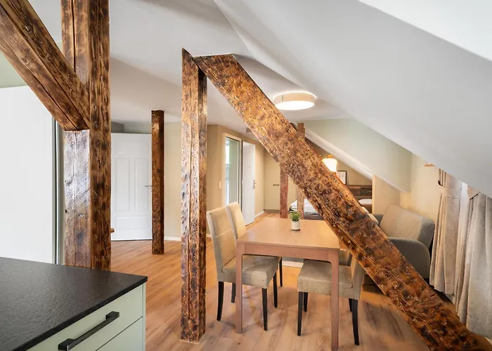 Betweenthelakes Penthouse דירה *
