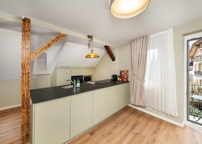 Betweenthelakes Penthouse דירה *
