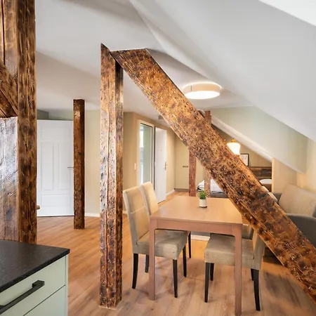 Betweenthelakes Penthouse Lejlighed *